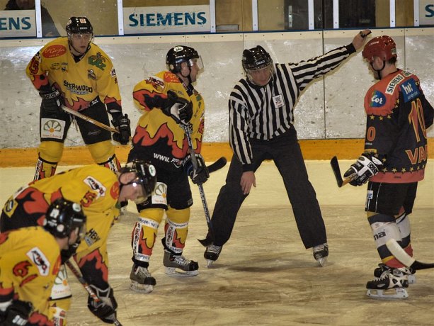apr-hokej-finale-prva-016.jpg
