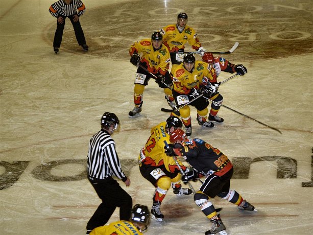 apr-hokej-finale-prva-038.jpg