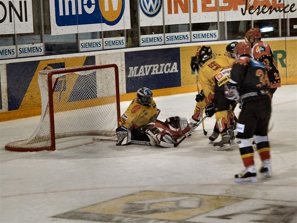 apr-hokej-prvaki-011.jpg