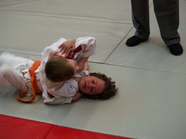 apr-judo-embs-f-005.jpg