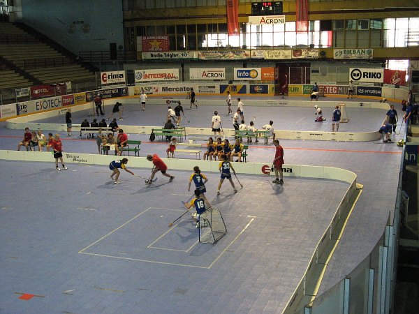 jun-tc-floorball-001.jpg