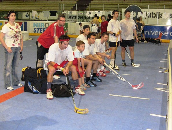 jun-tc-floorball-006.jpg