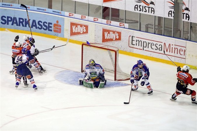 dec-hokej-h-vsv-028.jpg