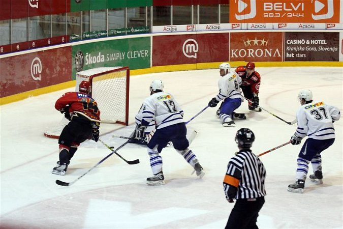 okt-hokej-b-mdv-021.jpg