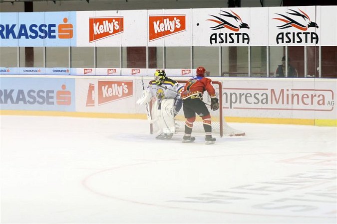 okt-hokej-d-alfa-045.jpg