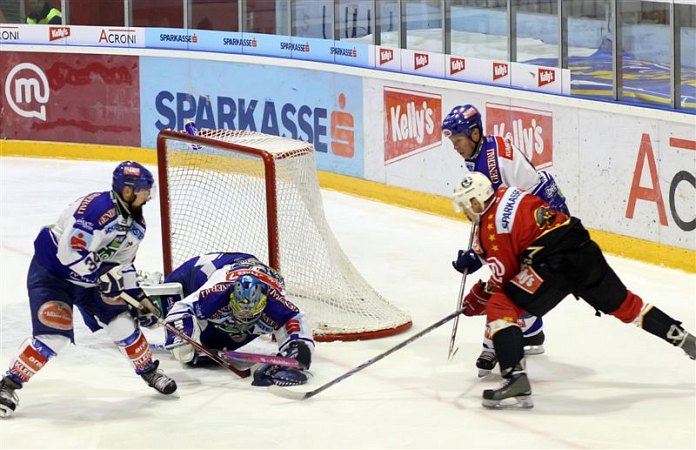 okt-hokej-e-vsv-016.jpg