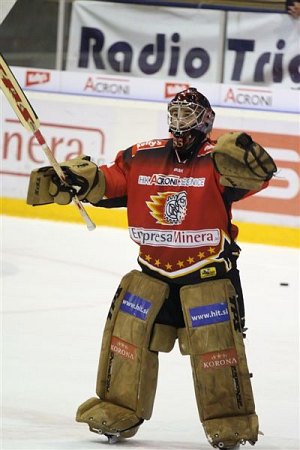 okt-hokej-g-linz-047.jpg