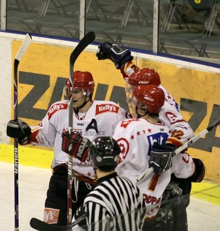 apr-hokej-a-olimpija-010.jpg