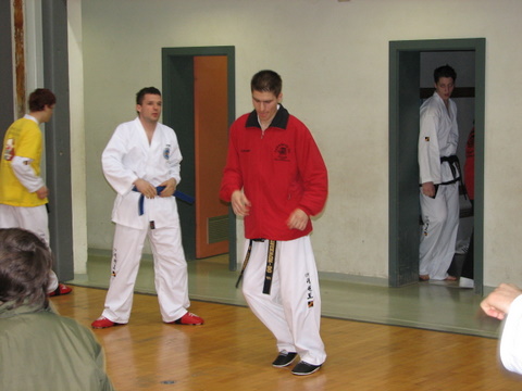 apr-taekwondo-a-008.jpg
