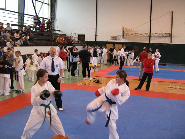 apr-taekwondo-b-008.jpg
