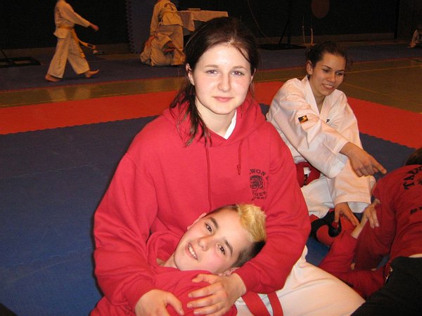 apr-taekwondo-b-013.jpg