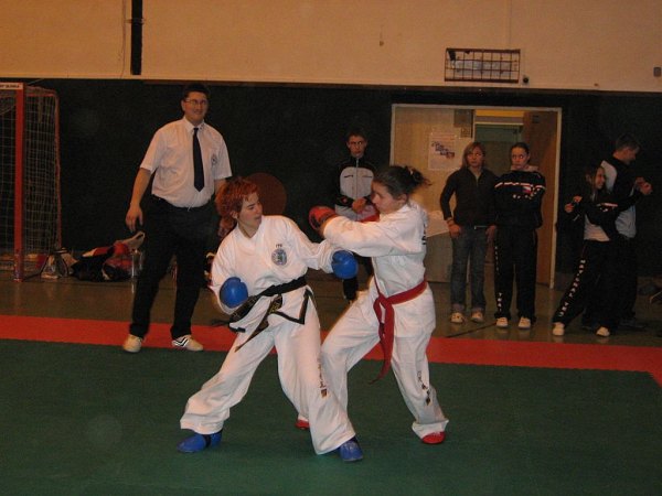 apr-taekwondo-b-014.jpg