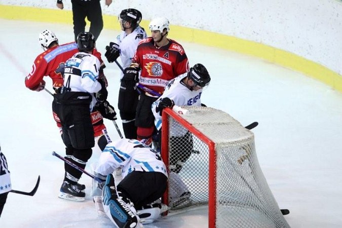 avg-hokej-e-linz-016.jpg