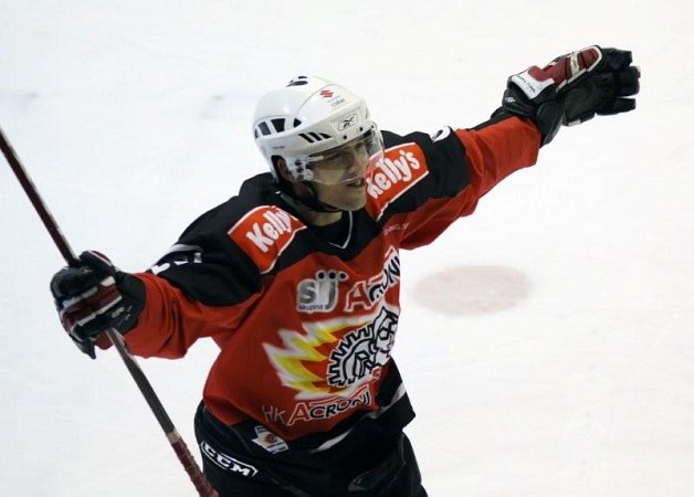 dec-hokej-f-olimpija-012.jpg