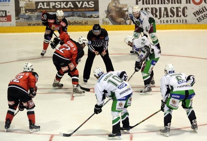 dec-hokej-f-olimpija-020.jpg
