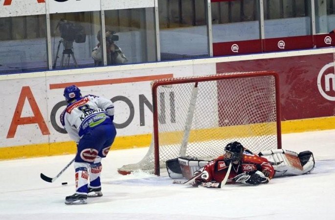 feb-hokej-c-vsv-016.jpg