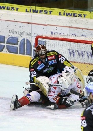 feb-hokej-e-linz-006.jpg