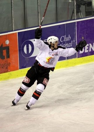 nov-hokej-f-olimpija-027.jpg