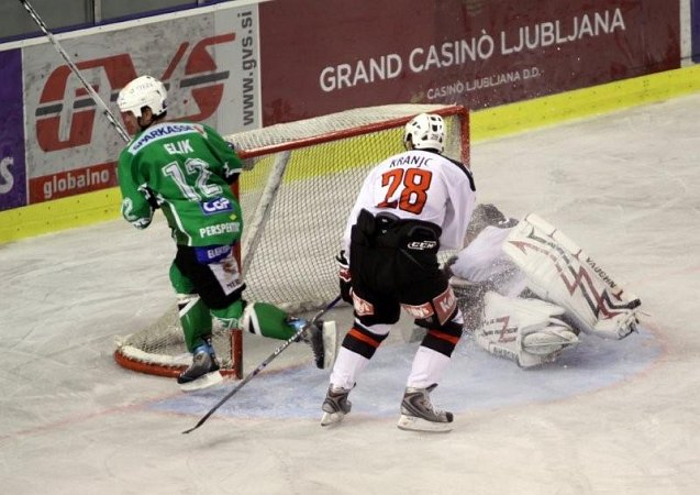 nov-hokej-f-olimpija-031.jpg