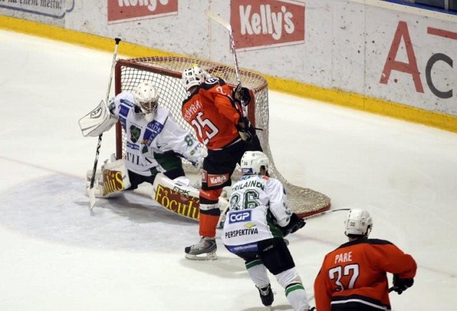 okt-hokej-d-olimpija-030.jpg