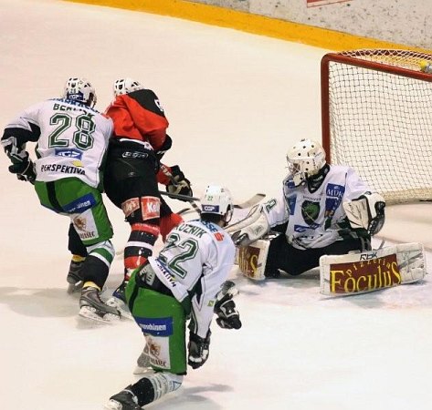 mar-hokej-fb-olimpija-039.jpg