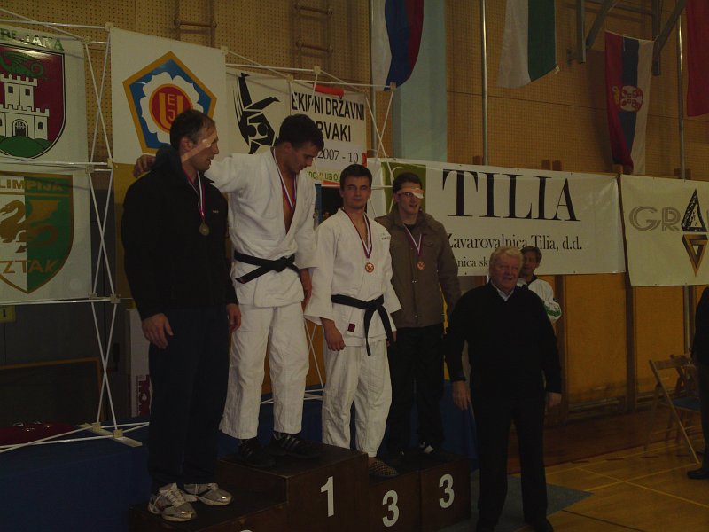 nov-judo-a-002.jpg