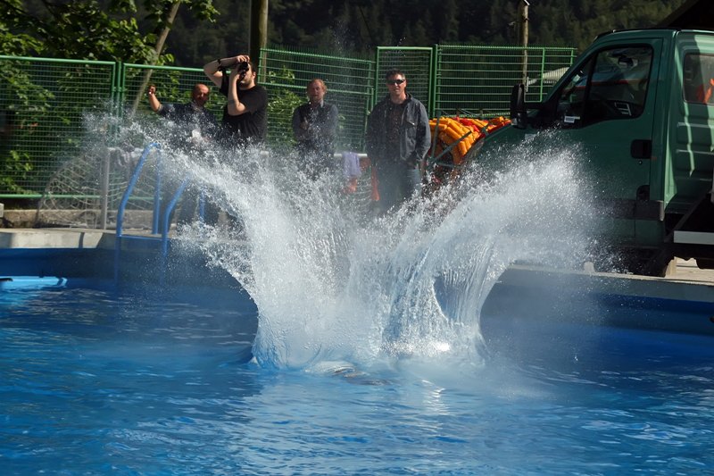 jun-splashdiving-a-012.jpg