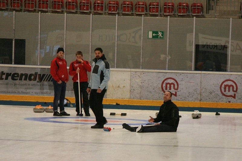 okt-curling-b-018.jpg