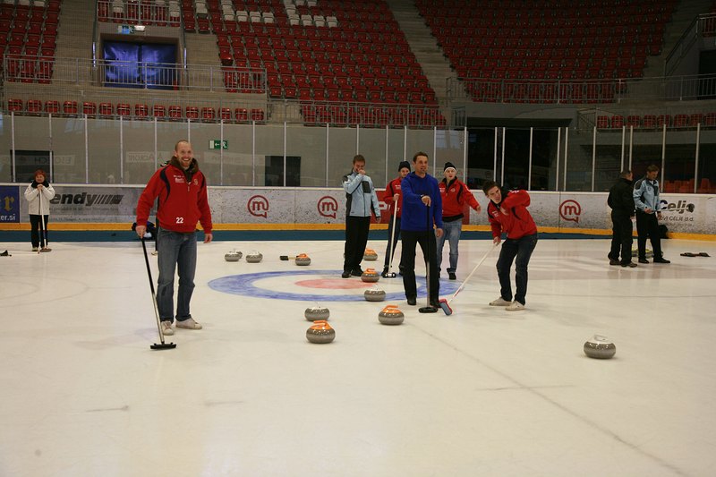 okt-curling-b-020.jpg